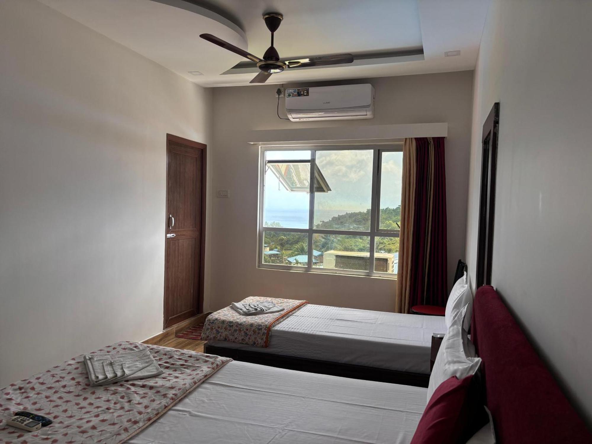 The Tamarind Tree Hotel & Restaurant Shadipur Eksteriør bilde